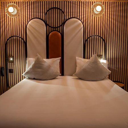 Hotel De L'Esperance Париж Екстериор снимка
